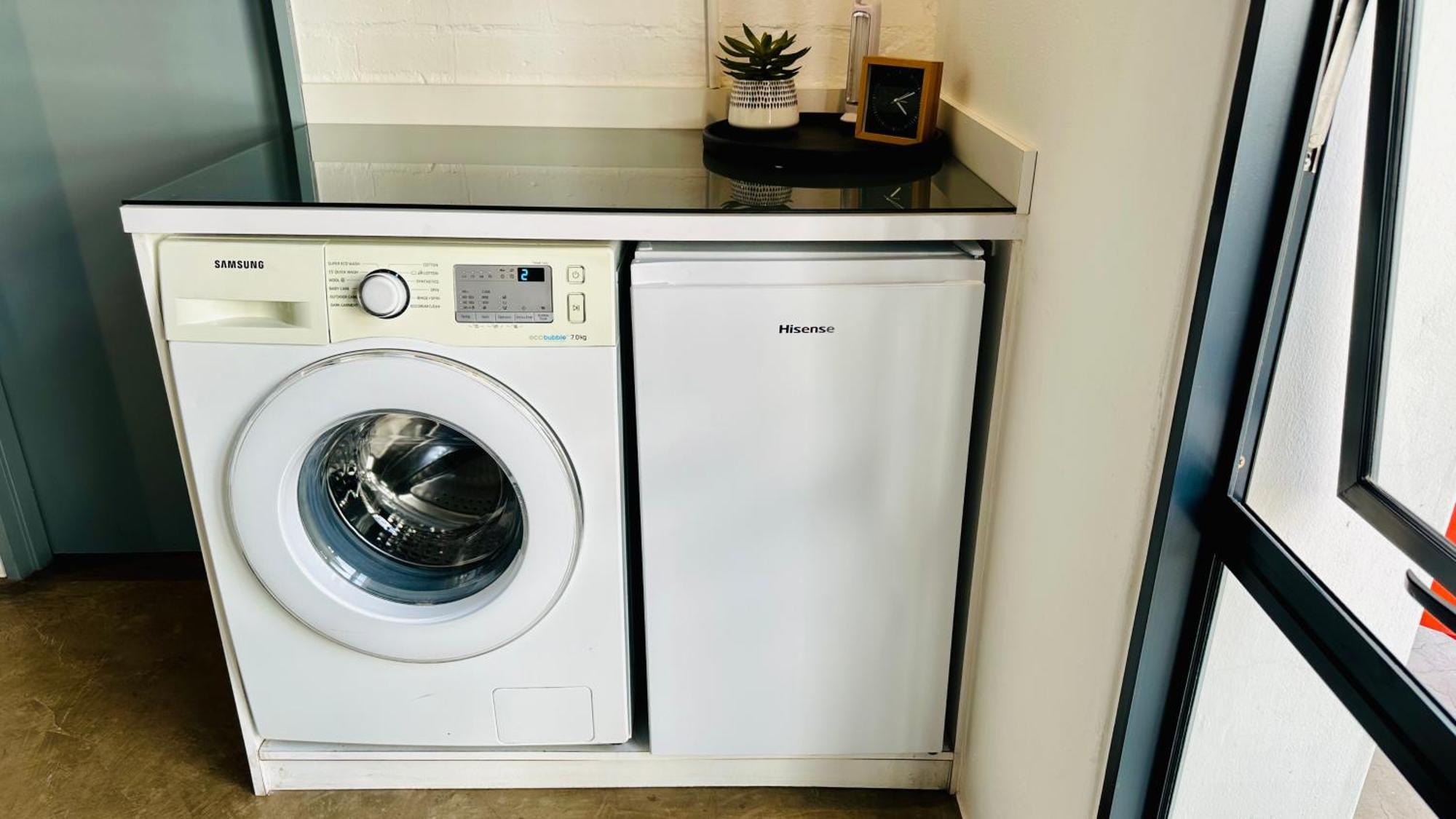 יוהנסבורג City Living Apartment 119 - Washer, 4K Tv, Fast Wifi, & Sunny Balcony מראה חיצוני תמונה