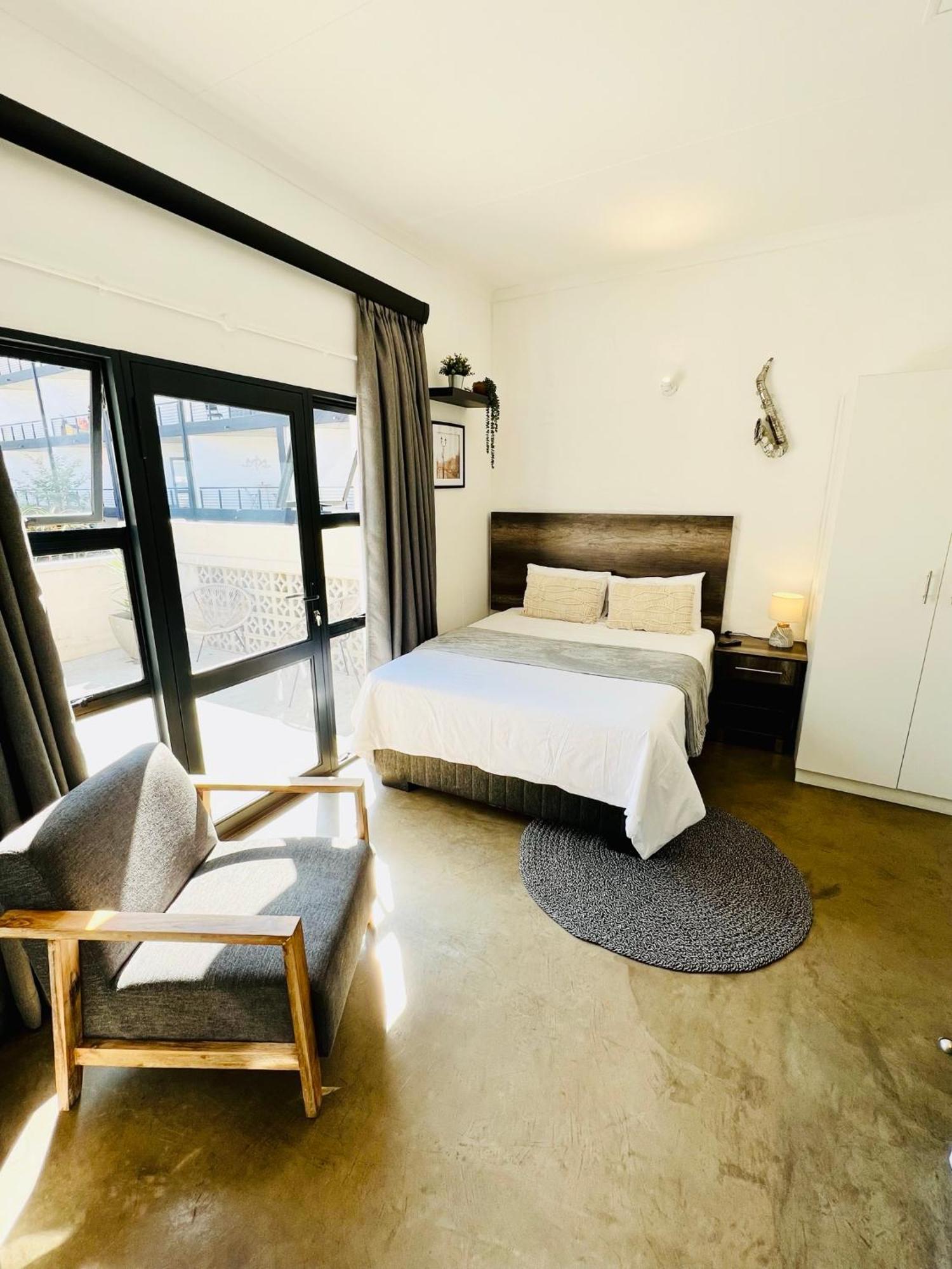 יוהנסבורג City Living Apartment 119 - Washer, 4K Tv, Fast Wifi, & Sunny Balcony מראה חיצוני תמונה